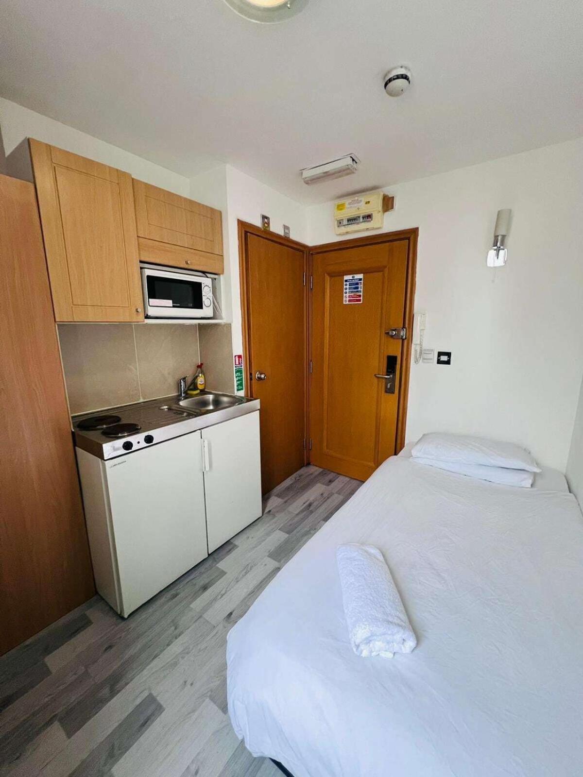 F301-Awesome 3Rd Flr Studio Fits 1 Near Hyde Park ลอนดอน ภายนอก รูปภาพ